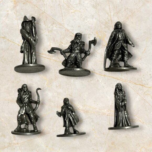 Monopoly LORD OF THE RINGS Trilogy Edition Parker Brothers Hasbro 2003 *No Ring* - Picture 7 of 9